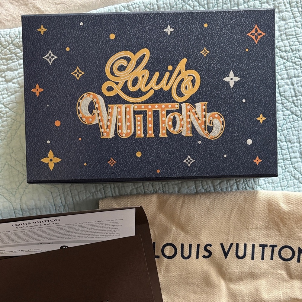 Louis Vuitton HOLIDAY EDITION Navy Box with Orange and White Details
